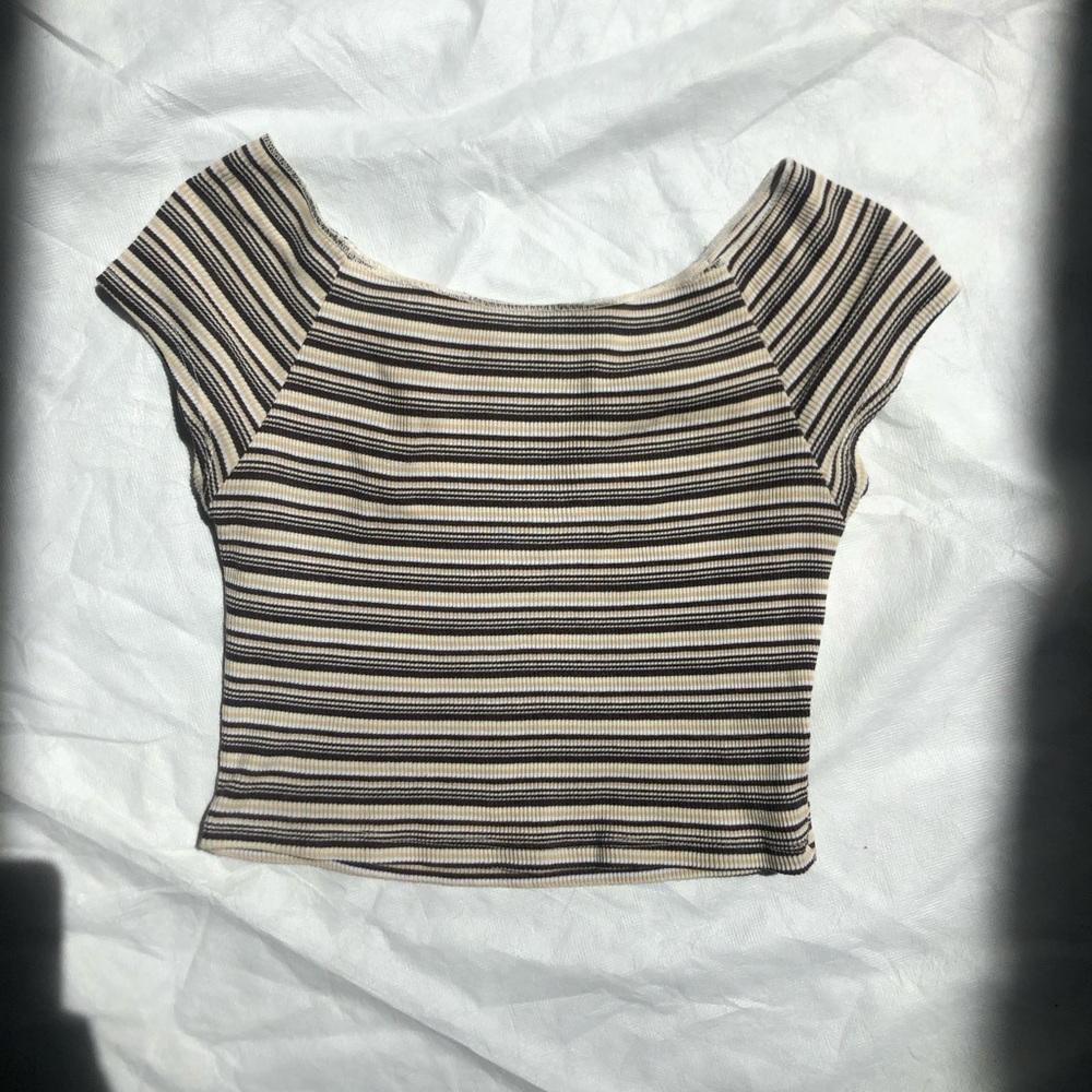 Brandy Melville Off Shoulder Fitted Crop Top